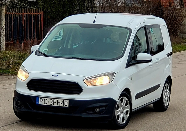 Ford Transit Courier cena 37900 przebieg: 170000, rok produkcji 2017 z Kielce małe 277